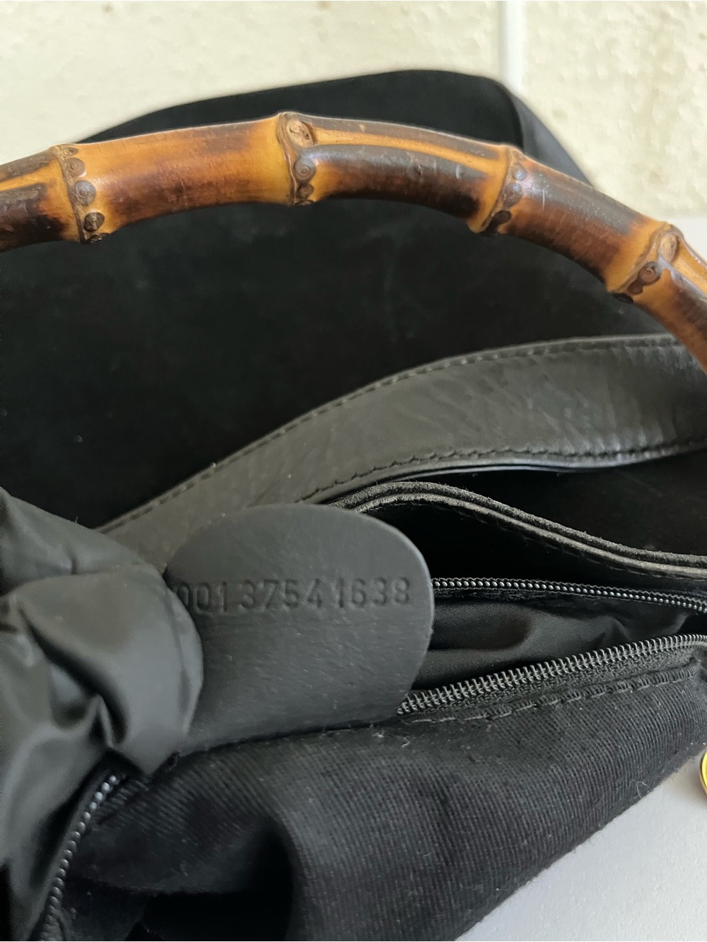 Gucci vintage bamboo handle hobo bag - Picture 3 of 11